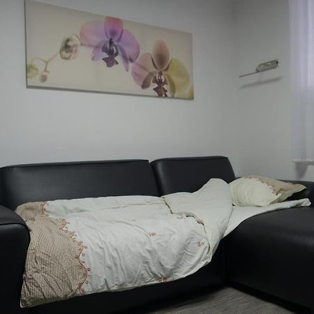 Cozy Modern Apartment Near The Sea In City Center Netanya Ngoại thất bức ảnh
